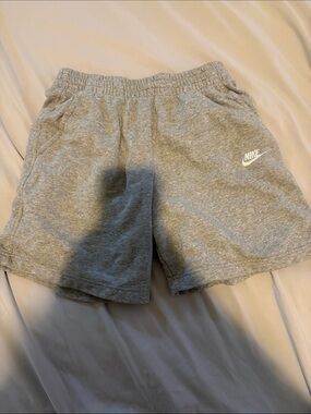 Nike Kids Grey Heather Athletic Shorts YXL